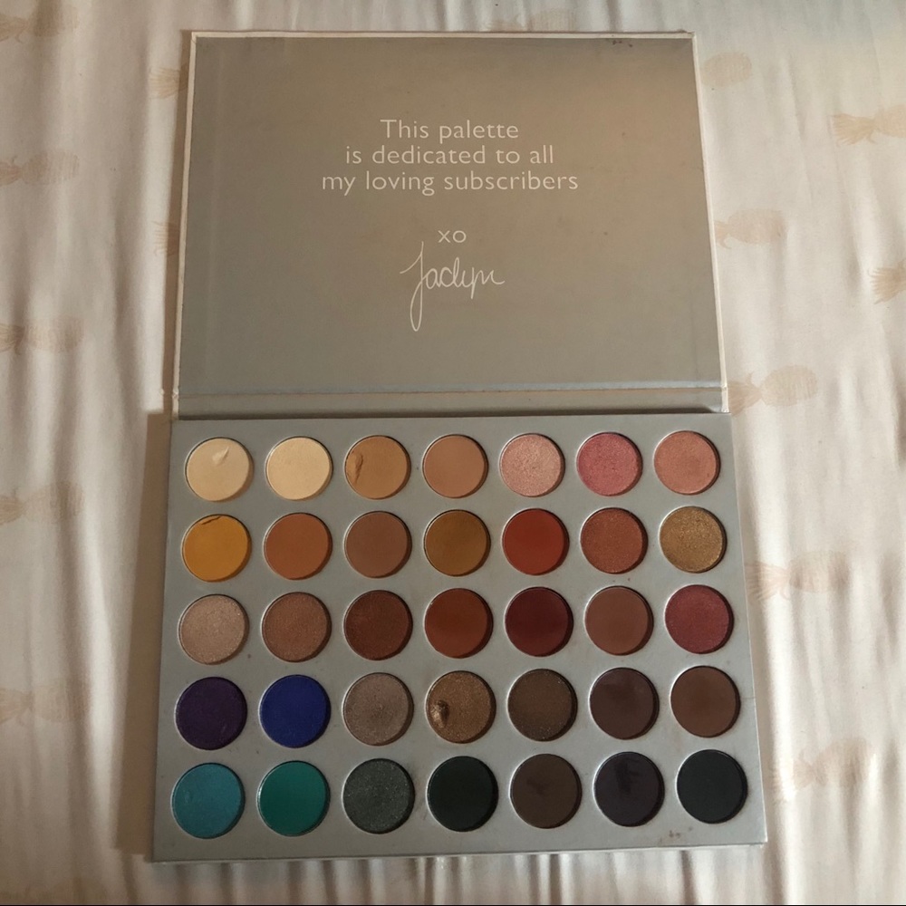 Jaclyn Hill Palette by Morphe